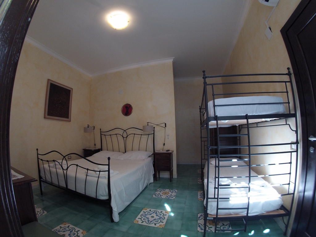 Affittacamere Sandomenico Marina di Camerota Habitación foto